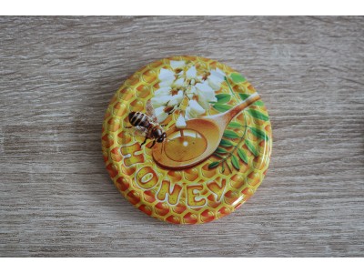 Capac cu albina mare model 2