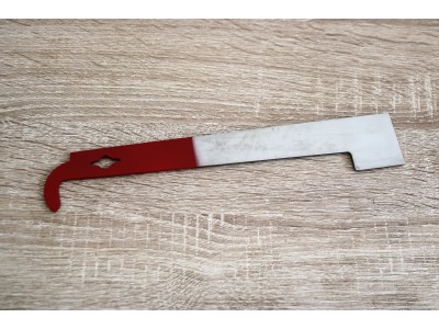 Dalta L jumatate vopsita